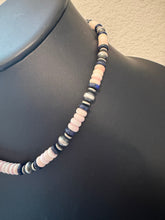 Load image into Gallery viewer, Sterling silver pink conch bead necklace 18inch