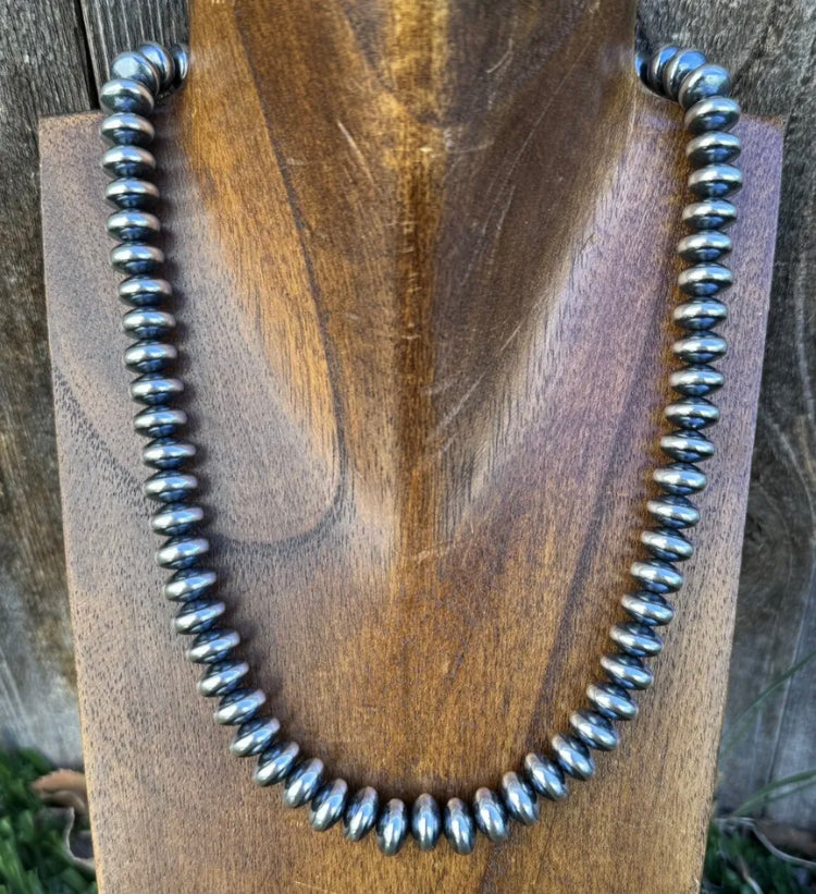 Southwestern 925 Sterling Silver 10mm Flat Saucer Pearls Bead Necklace 18 Inch