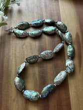 Load image into Gallery viewer, Sterling Silver Black Abalone Shell Flat Saucer Bead Necklace. 24 inch