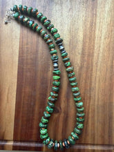 Load image into Gallery viewer, Sterling silver green turquoise graduated with spiny oyster 24 inch