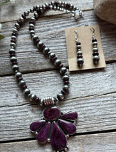 Load image into Gallery viewer, Navajo Sterling Silver Purple Spiny Oyster Pendant Necklace Earrings Set