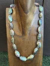 Load image into Gallery viewer, Sterling Silver Black Abalone Shell Flat Saucer Bead Necklace. 24 inch