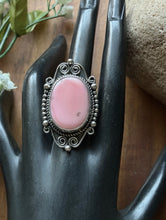 Load image into Gallery viewer, Navajo Handmade Sterling Silver Pink Conch Adjustable Ring Etta Enditto Gift