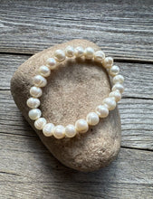 Load image into Gallery viewer, Freshwater Pearl 7 Inch Stretch Bead Bracelet Gift Southwestern