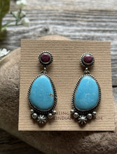 Load image into Gallery viewer, Navajo Sterling Silver Turquoise Purple Spiny Oyster Earrings LY