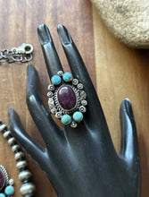 Load image into Gallery viewer, Navajo Sterling Silver Purple Spiny Oyster Turquoise Necklace Cuff Set