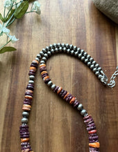 Load image into Gallery viewer, Sterling Silver Graduated Purple Spiny Oyster Pearls Bead Necklace 22 Inch