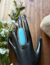 Load image into Gallery viewer, Vintage Old Pawn Navajo Sterling Silver Blue Turquoise Ring Size 7.5 Signed