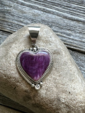 Load image into Gallery viewer, Native American Sterling Silver Purple Spiny Oyster Heart Pendant C Charley