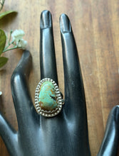 Load image into Gallery viewer, Vintage Old Pawn Navajo Sterling Silver Green Turquoise Ring Size 7