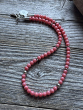 Load image into Gallery viewer, Tommy Rosita Singer T R Sterling Silver Pink Choker Bead Necklace 15 Inch