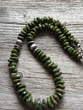 Load image into Gallery viewer, Sterling Silver Green Turquoise Nuggets W Pearls Bead Necklace. 18 Inch