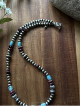 Load image into Gallery viewer, Sterling Silver Purple Spiny Oyster W Turquoise Pearls Bead Necklace. 18 inch