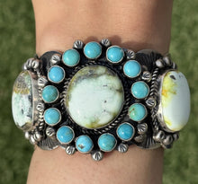 Load image into Gallery viewer, Native American Sterling Silver Palomino Turquoise Cluster Cuff Bracelet. RY