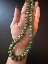 Load image into Gallery viewer, Sterling silver green turquoise graduated with spiny oyster 24 inch