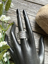 Load image into Gallery viewer, Sunshine Reeves 925 Sterling Silver Stamped Ring. Navajo Size 11 Handmade
