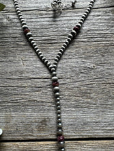 Load image into Gallery viewer, Sterling Silver Purple Spiny Oyster W Pearls Bead Lariat Y Necklace. 26 inch