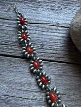 Load image into Gallery viewer, Floral Sterling Silver Red Bamboo Coral Pearls Bead Bracelet. 6 Inch