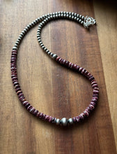 Load image into Gallery viewer, Sterling Silver Purple Spiny Oyster W Multi Bead Pearls Necklace. 18 Inch. Gift