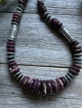 Load image into Gallery viewer, Sterling Silver Graduated Purple Spiny Oyster Bead Necklace 20 Inch