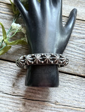 Load image into Gallery viewer, Navajo Native American Sterling Silver Star Stacker Cuff Bracelet H Happy Piasso