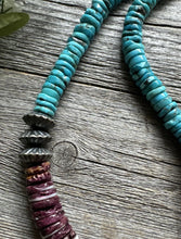 Load image into Gallery viewer, Sterling Silver Purple Spiny Oyster W Turquoise Bead Necklace. 18 inch