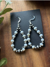 Load image into Gallery viewer, Sterling Silver Freshwater Pearl Pearls Bead Loop Hoop Earrings
