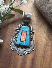 Load image into Gallery viewer, Albert Jake Navajo Sterling Silver Blue Turquoise Spiny Oyster Inlay Pendant