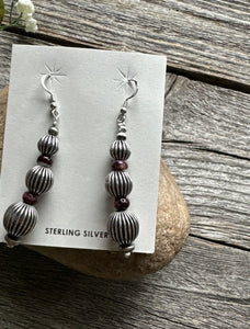 Southwestern SterlingSilver Purple Spiny  Oyster Corrugated Pearls Bead Earrings