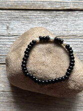 Load image into Gallery viewer, Black Onyx Freshwater Pearl 6.5 Inch Stretch Elastic Stretchy Bead Bracelet Gift
