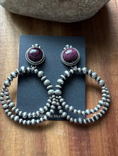 Load image into Gallery viewer, Navajo Sterling Silver Purple Spiny Oyster Pearl Double Loop Earrings Etta E