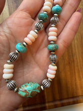 Load image into Gallery viewer, Sterling silver pink conch turquoise bead necklace 18 inch