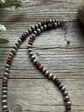 Load image into Gallery viewer, Purple Spiny Oyster Multi Graduated Sterling Silver Pearls Bead Necklace 18 inch