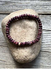 Load image into Gallery viewer, Purple Spiny Oyster Shell 7 Inch Stretch Bead Bracelet Gift