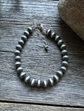 Load image into Gallery viewer, 7mm 7 Inch 925 Sterling Silver Oxidized Pearls Bead Bracelet Southwestern