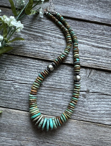 Sterling Silver Graduated Green Turquoise Bead Necklace. 18 inch