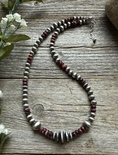 Load image into Gallery viewer, Purple Spiny Oyster Multi Graduated Sterling Silver Pearls Bead Necklace 18 inch