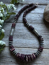 Load image into Gallery viewer, Sterling Silver Graduated Purple Spiny Oyster Bead Necklace 20 Inch