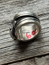 Load image into Gallery viewer, Mens Navajo 925 Sterling Silver Pink Conch Ring. Size 10.5 C Willi