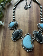 Load image into Gallery viewer, Navajo Sterling Silver Black Jack Kingman Turquoise Lariat Pearls Chain Necklace