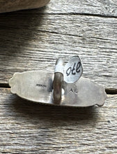 Load image into Gallery viewer, Native American Sterling Silver Green Turquoise Ring. Size 8. AL