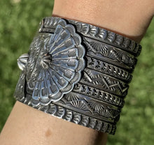 Load image into Gallery viewer, Sunshine Reeves 925 Sterling Silver Thunderbird Cuff Bracelet. Navajo