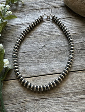 Load image into Gallery viewer, Southwestern 925 Sterling Silver 10mm Flat Saucer Pearls Bead Necklace 18 Inch