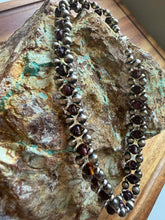 Load image into Gallery viewer, Sterling silver purple spiny oyster choker necklace