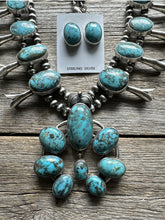 Load image into Gallery viewer, Navajo Sterling Silver White Water Turquoise Squash Blossom Pearls Necklace G