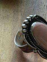 Load image into Gallery viewer, Navajo Handmade Sterling Silver Pink Conch Adjustable Ring Etta Enditto Gift
