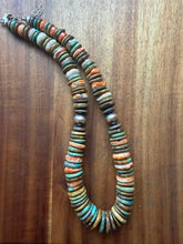 Load image into Gallery viewer, Sterling silver graduated green turquoise spiny oyster necklace
