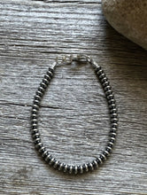 Load image into Gallery viewer, Flat Saucer 4mm 7.5 Inch 925 Sterling Silver Pearls Bead Bracelet. Southwestern