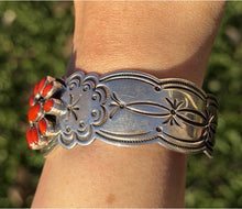 Load image into Gallery viewer, Navajo Native Sterling Silver Red Coral Cluster Cuff Bracelet Rew Dineh