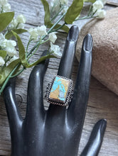 Load image into Gallery viewer, Sunshine Reeves 925 Sterling Silver Royston Turquoise Ring. Navajo. Size 8